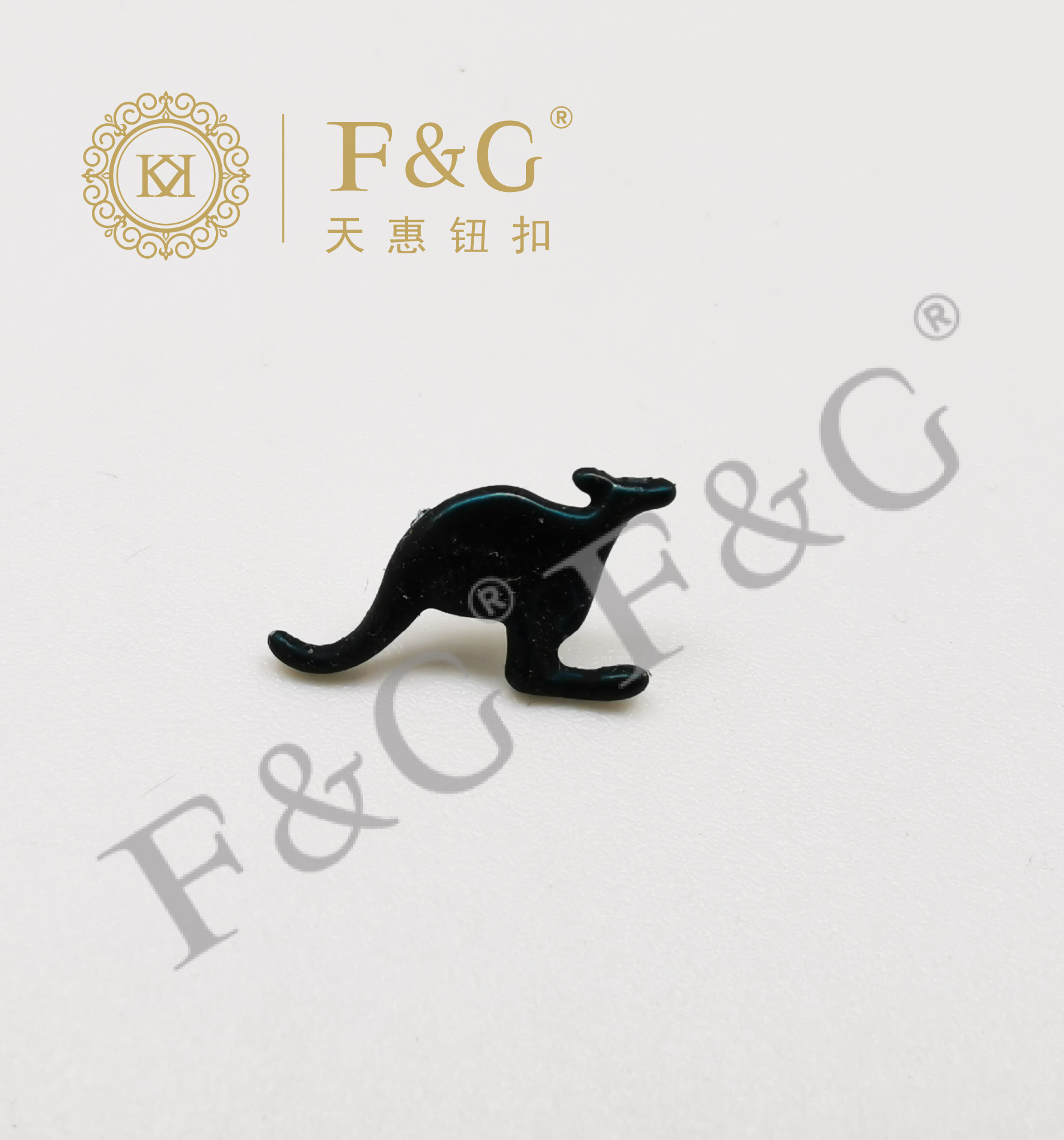 时尚胸针