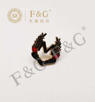 时尚胸针