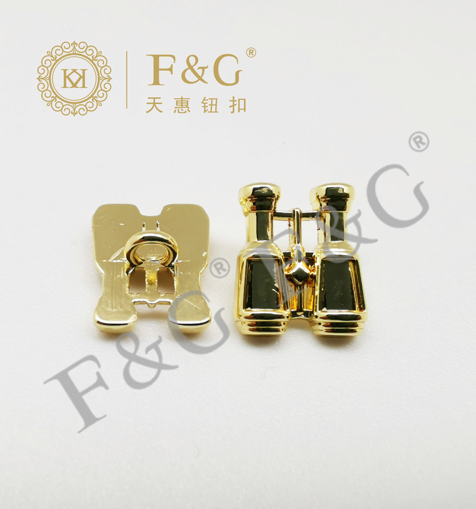 Alloy button